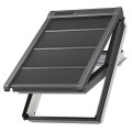 Markiza-zaciemniająca-Velux-SSS-MK04-0000-(78x98-cm)-zasilana-solarnie-nie-wymaga-doprowadzenia-przewodów-zaciemnienie-i-redukcja-nagrzewania.jpg