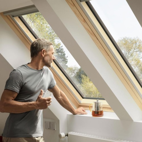 Okno-dachowe-Velux-GLL-MK04-1064-(78x98-cm).jpg