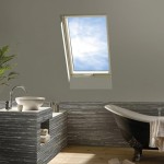 Okno dachowe FAKRO PTP-V P50 GreenView (78x160 cm) 3-szybowe, dolne otwieranie, Uw=1,0 Wm2/K, Rw=40dB