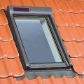 Markiza-solarna-Fakro-AMZ-Komfort-SOLAR-(55x78-cm).jpg