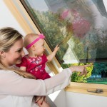 Markiza  FAKRO AMZ Komfort WiFi 089/090/092 (78x160 cm) z napędem elektrycznym, sterowana smartfonem