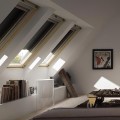 Roleta-zewnętrzna-Velux-SML-FK06-0000S-(66x118-cm)-z-napędem-elektrycznym-całkowita-ochrona-komfort-i-poprawa-izolacyjności.jpg