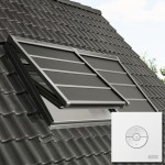 Markiza zaciemniająca VELUX SSS MK04 (78x98 cm) zasilana solarnie - nie wymaga doprowadzenia przewodów