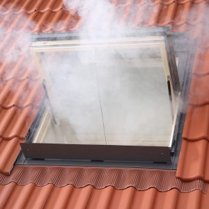 Okno oddymiające VELUX GGL PK08 306640D (94x140 cm), 3-szybowe, Uw=1,0 W/m2K, Rw=37dB