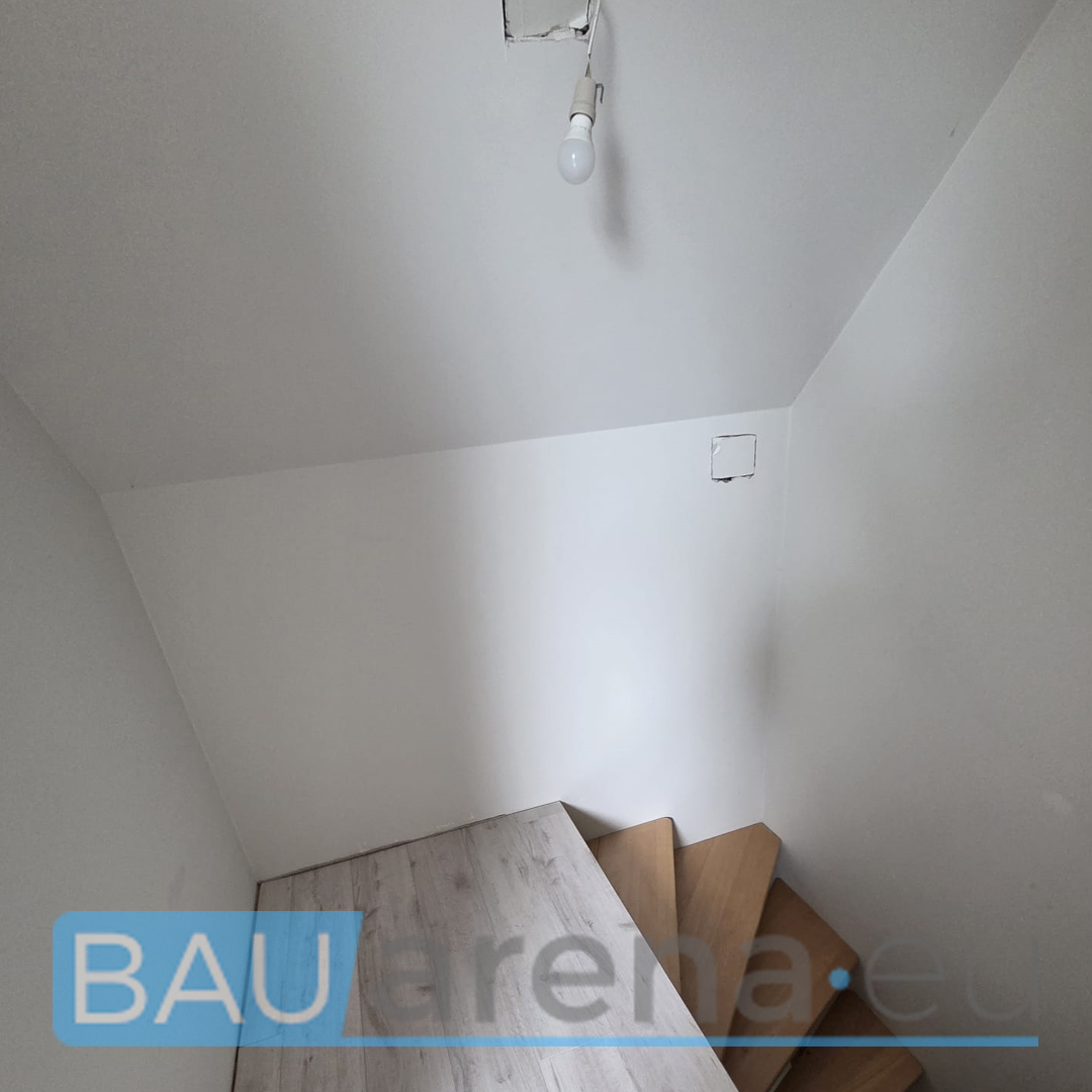 montaz-okna-velux-gpu-pk06-fotowoltaika-powiat-poznanski-bauarena-4.jpg